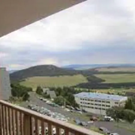 Confortable A - 40 M² Avec Balcon Vue Montagne דירה בסה-א-סנט-אנסטאיס